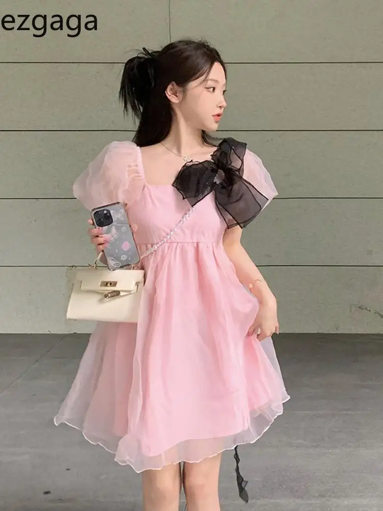 Ezgaga Sweet Dresses Women Square Collar Bandage Mesh Puff Short Sleeve Summer Fashion Princess Elegant Mini Dress Casual
Ezgaga Sweet Dresses Women Square Collar Bandage Mesh Puff Short Sleeve Summer Fashion Princess Elegant Mini Dress Casual