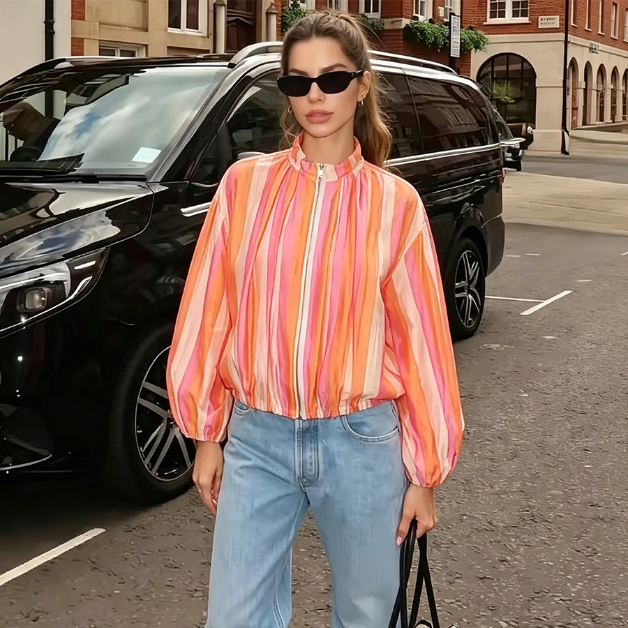 Women Casual Striped Pilot Jacket Autumn Women Long Sleeve Stand Collar Lightweight Loose Jacket Female Streetwear
Women Casual Striped Pilot Jacket Autumn Women Long Sleeve Stand Collar Lightweight Loose Jacket Female Streetwear