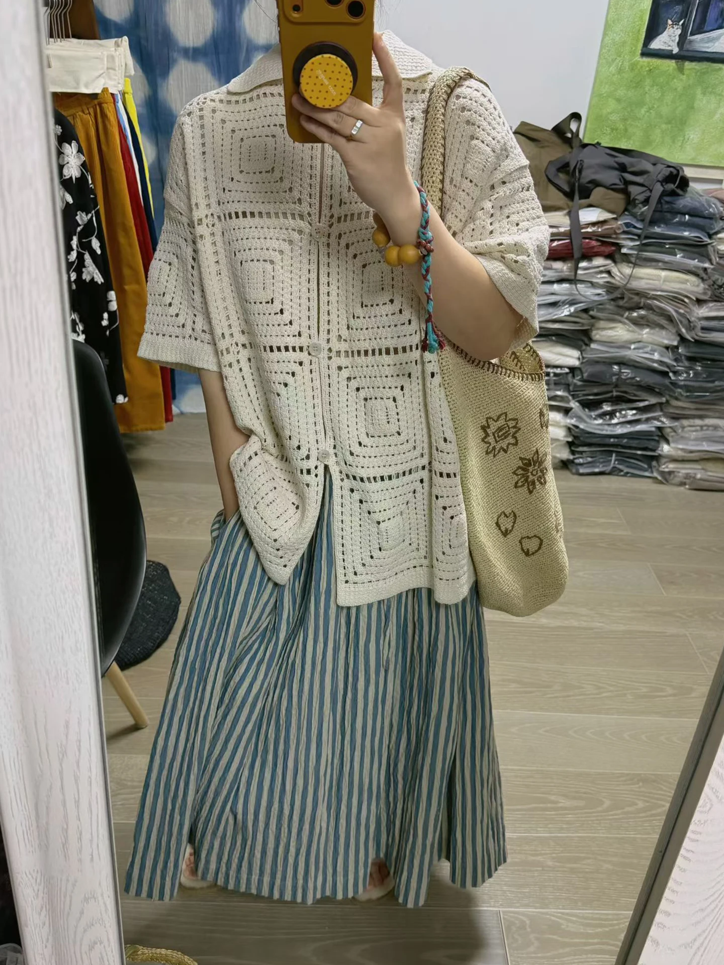 Retro Sle ort Sve Knitted Sweater Hollow out Collar andmother Pattern plus Size Women's Spring Summer Faion
Retro Sle ort Sve Knitted Sweater Hollow out Collar andmother Pattern plus Size Women's Spring Summer Faion