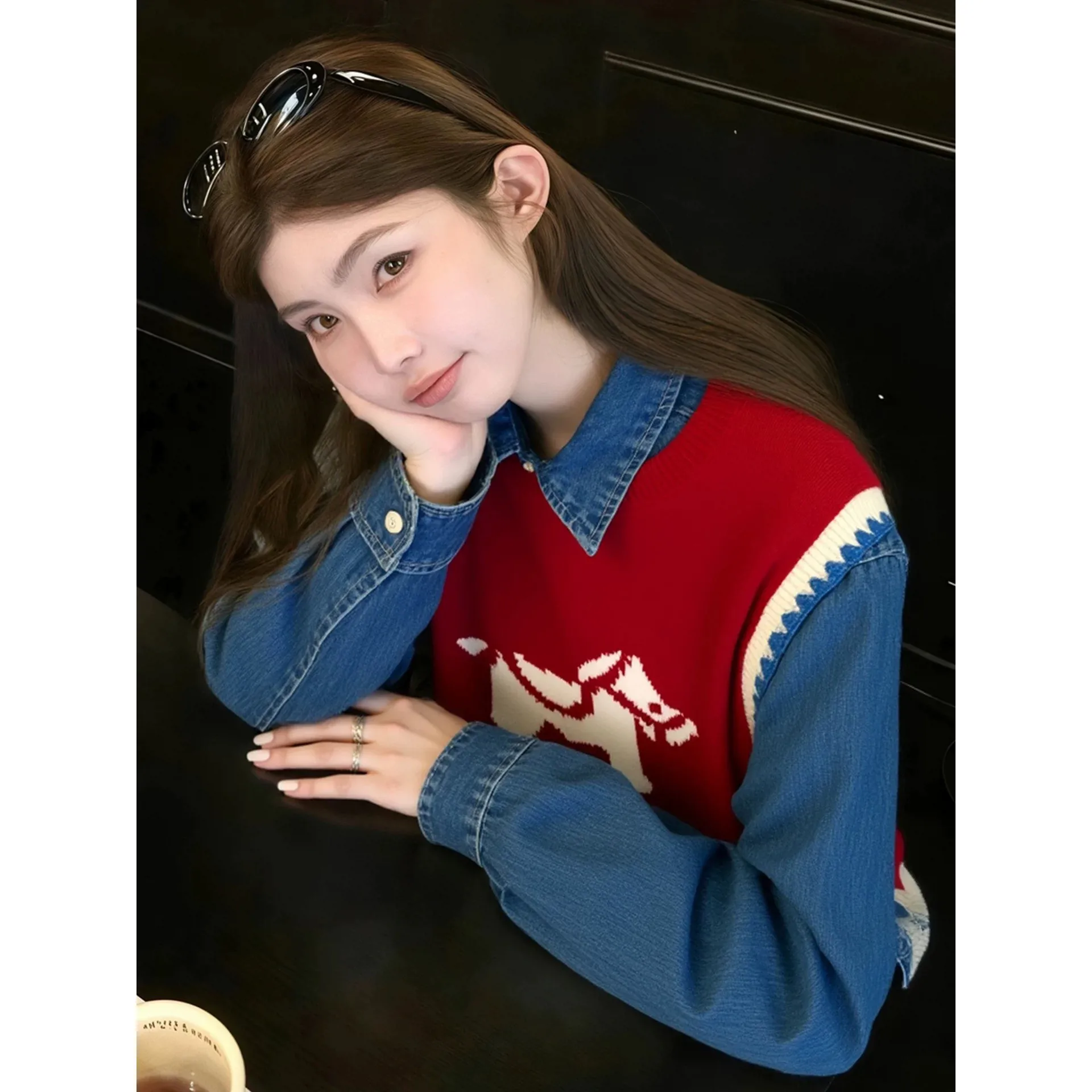 Cisas Theme Red Knitted Vest Women's Outerwear Faionable Chic Autumn Winter Sweater Original Design Furry Element
Cisas Theme Red Knitted Vest Women's Outerwear Faionable Chic Autumn Winter Sweater Original Design Furry Element