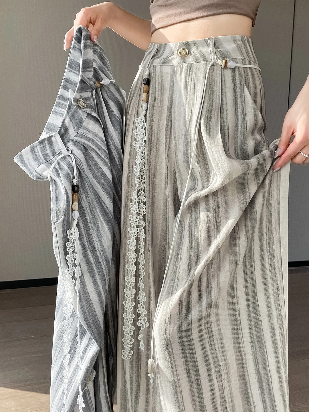 High Waist Wide Leg Pants Women's Cotton Linen Stripe Belt Design Summer Thin Korean Style Casual Pants Breathable Polyester ...
High Waist Wide Leg Pants Women's Cotton Linen Stripe Belt Design Summer Thin Korean Style Casual Pants Breathable Polyester ...