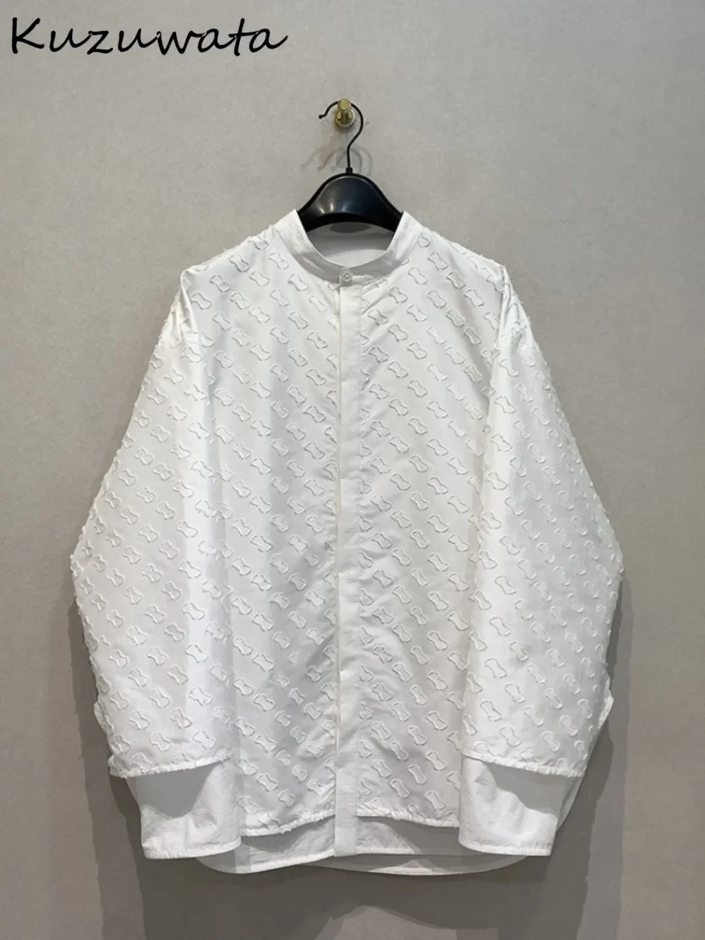 Kuzuwata Office Lady Stand Collar Long Simple Top Early Spring Moda Jacquard Solid Ropa Mujer Japan Soft Streetwear Trend Shirt
Kuzuwata Office Lady Stand Collar Long Simple Top Early Spring Moda Jacquard Solid Ropa Mujer Japan Soft Streetwear Trend Shirt