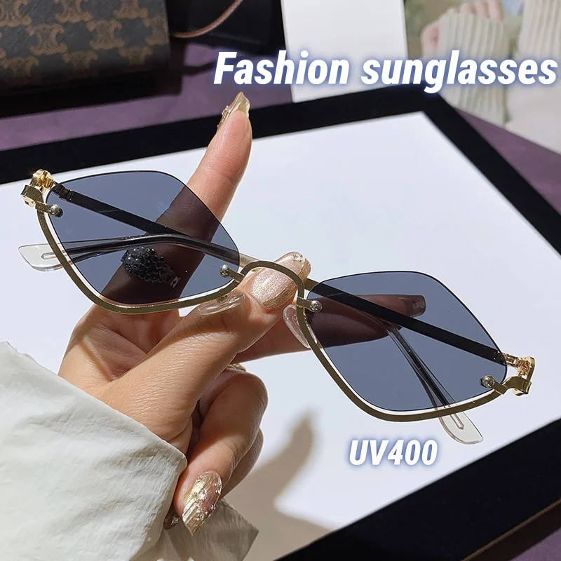 Fashion Half Frame Diamond Sunglasses 2025 New Small Frame Modern Trendy Fashion Show European and American Sunglasses
Fashion Half Frame Diamond Sunglasses 2025 New Small Frame Modern Trendy Fashion Show European and American Sunglasses