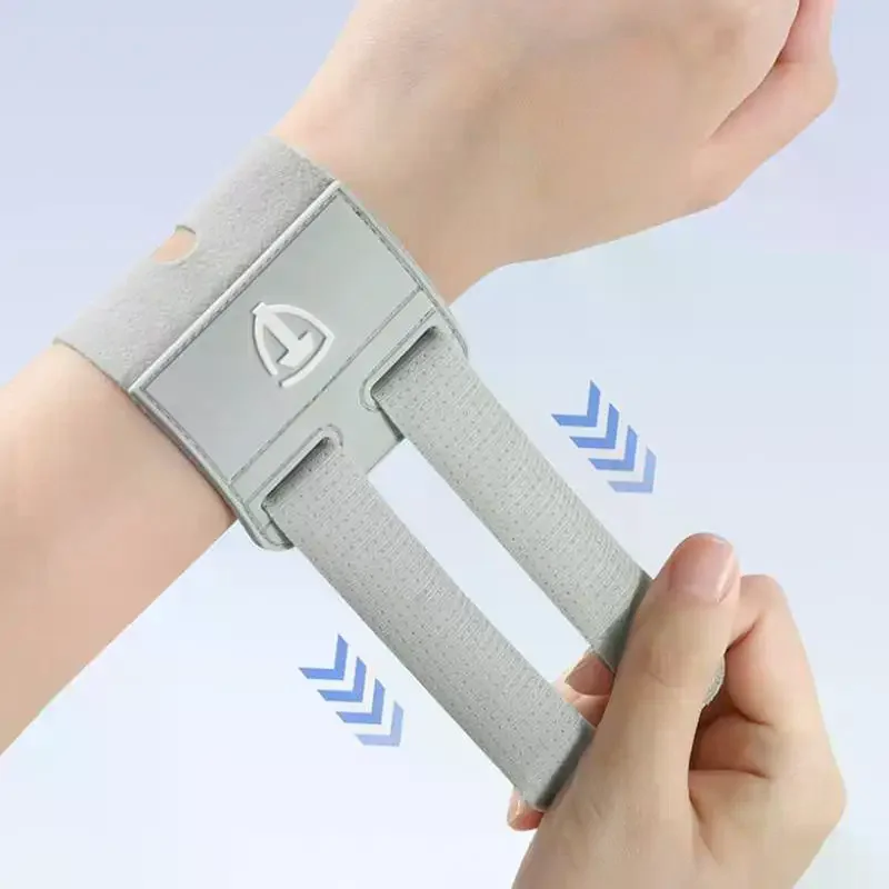 Adjustable TFCC Wrist Brace Ulnar Sided Support for Ligament Injury Enhanced Pain Relief for Fitness and Working Out
Adjustable TFCC Wrist Brace Ulnar Sided Support for Ligament Injury Enhanced Pain Relief for Fitness and Working Out