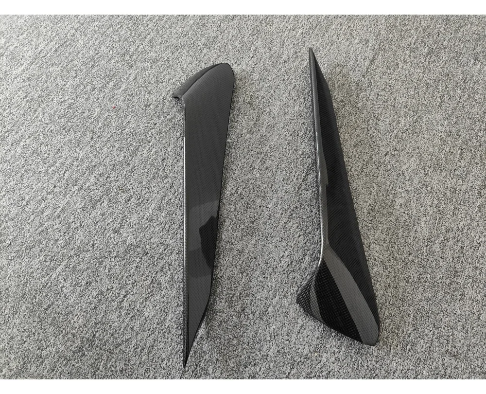 Used for Ferrari F8 High-quality Carbon Fiber M-style Rear Bumper Decorative Vent Body Kit
Used for Ferrari F8 High-quality Carbon Fiber M-style Rear Bumper Decorative Vent Body Kit