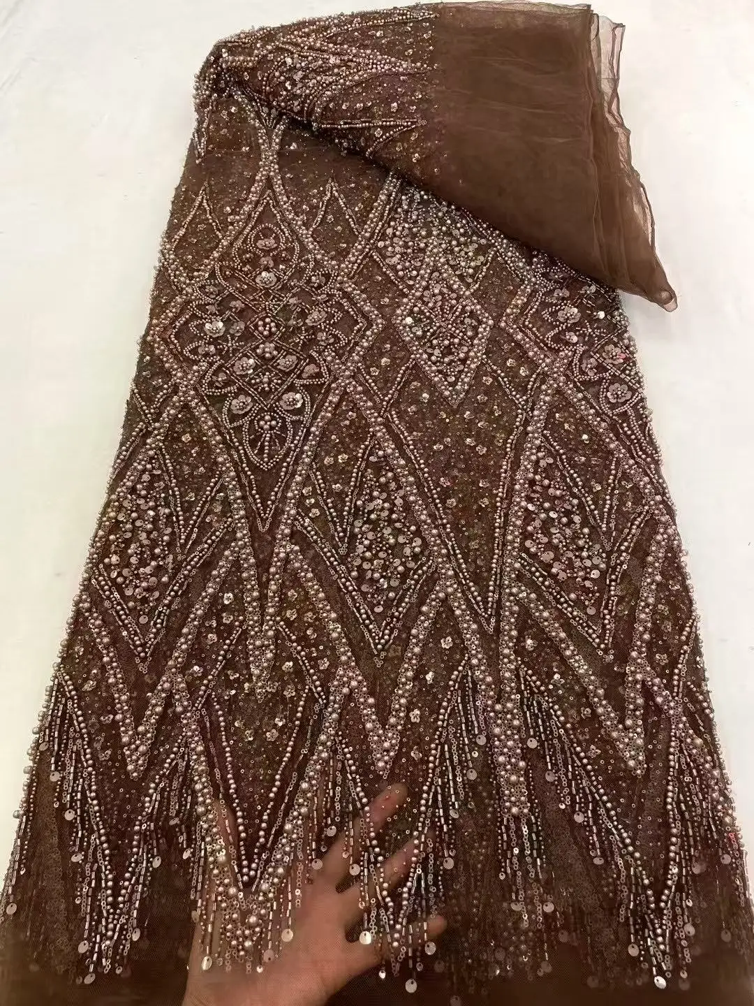 Latest Beads African Lace 2025 High Quality Sequins Nigerian French Tulle Fabric Embroidery for Women Dress Sewing 5 Yards
Latest Beads African Lace 2025 High Quality Sequins Nigerian French Tulle Fabric Embroidery for Women Dress Sewing 5 Yards