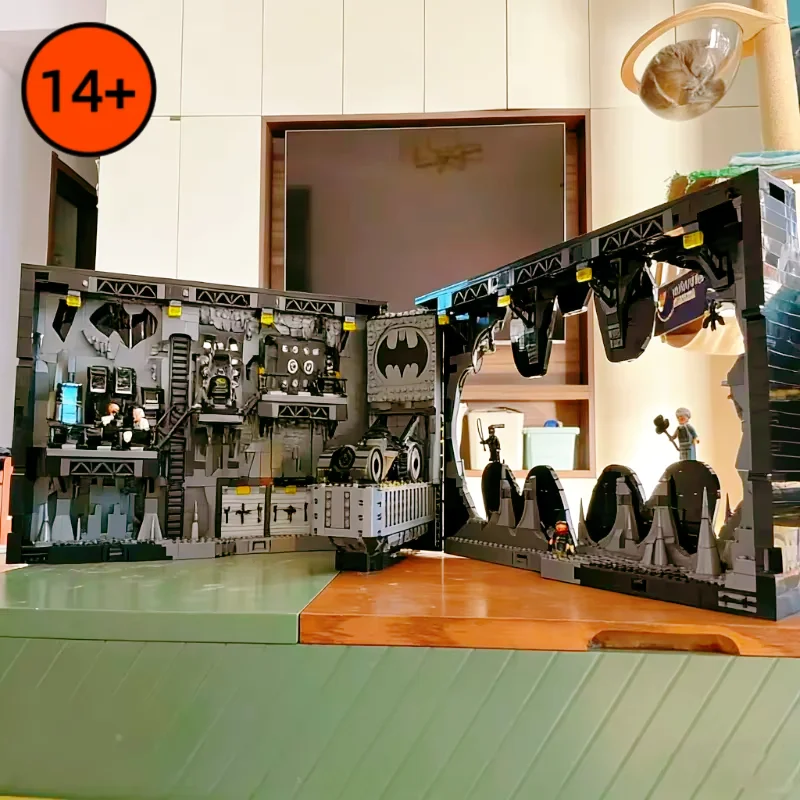 Набор строительных блоков Batcave Shadow Box, 3981 деталь, модель сцены из фильма 76252, конструктор для детей, мальчиков, взрослых, подарок на день рождения
Набор строительных блоков Batcave Shadow Box, 3981 деталь, модель сцены из фильма 76252, конструктор для детей, мальчиков, взрослых, подарок на день рождения