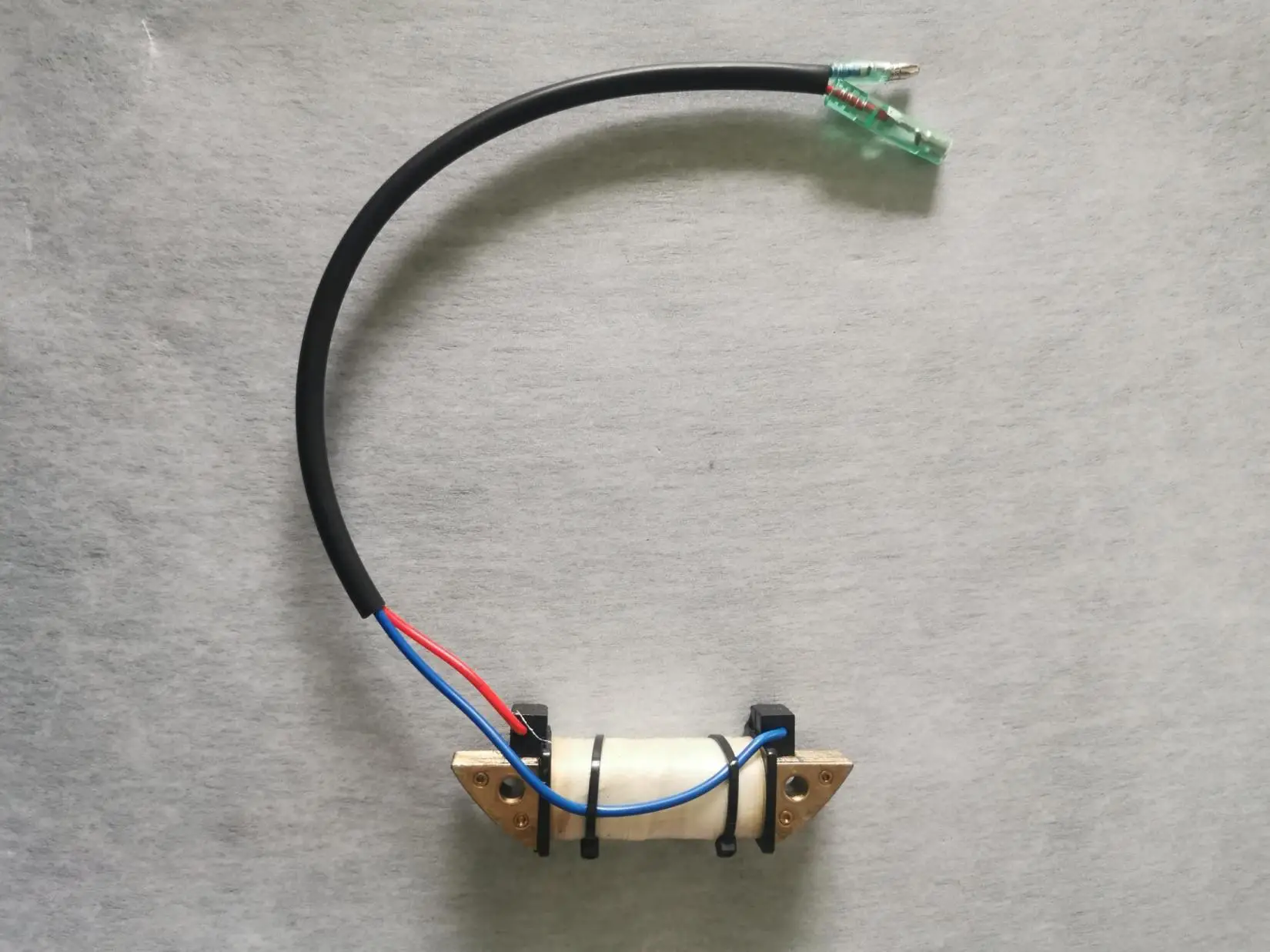 Boat Engine Part for Mercury Mercury 2-stroke 9.9-15 HP outboard motor charging coil 803702
Boat Engine Part for Mercury Mercury 2-stroke 9.9-15 HP outboard motor charging coil 803702