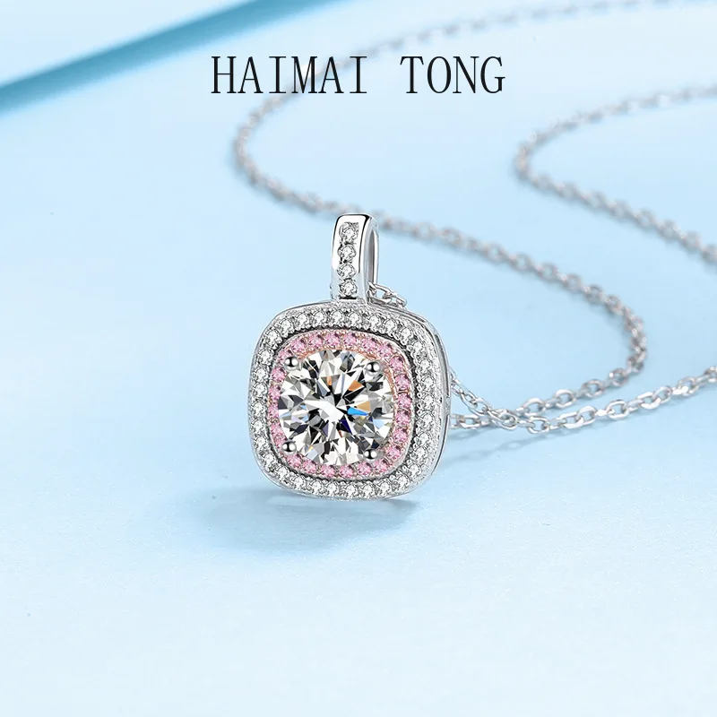 New 1Ct D Color Moissanite Necklace for Women Sparkling GRA Diamond Pendant square Platinum PT950 with rose gold Wedding Jewelry
New 1Ct D Color Moissanite Necklace for Women Sparkling GRA Diamond Pendant square Platinum PT950 with rose gold Wedding Jewelry