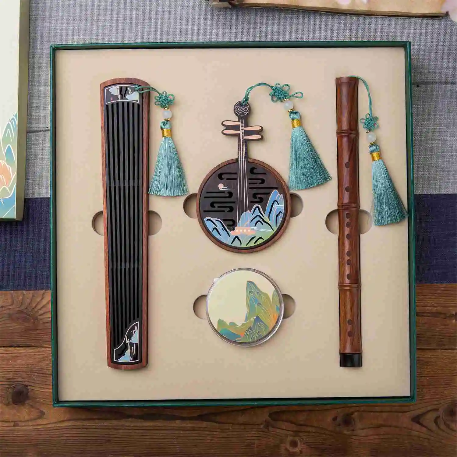 Wooden Creative Incense Insertion Instrument Chinese Style Gift Indoor Home Portable Incense Burner Solid Wood Incense Burner
Wooden Creative Incense Insertion Instrument Chinese Style Gift Indoor Home Portable Incense Burner Solid Wood Incense Burner