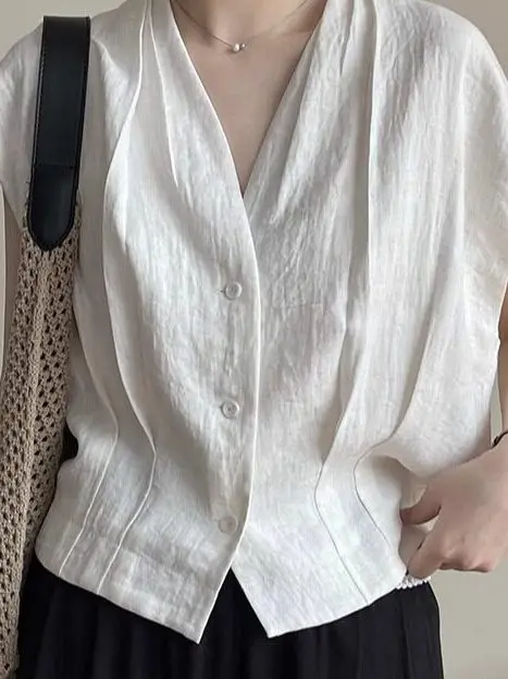 Korean Japanese High End Pleated Sleeveless Top Summer 2026 Waist Cinched No Sleeve Vest Artistic Loose Fit Casual Wear
Korean Japanese High End Pleated Sleeveless Top Summer 2026 Waist Cinched No Sleeve Vest Artistic Loose Fit Casual Wear