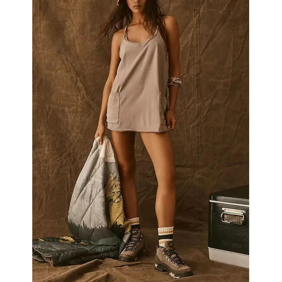 Комбинезон Ji Xian Slim Svel Csole с кроссовками для женщин, с низкой талией, длинные брюки, полиэстер, милый стиль, лето 2023
Комбинезон Ji Xian Slim Svel Csole с кроссовками для женщин, с низкой талией, длинные брюки, полиэстер, милый стиль, лето 2023