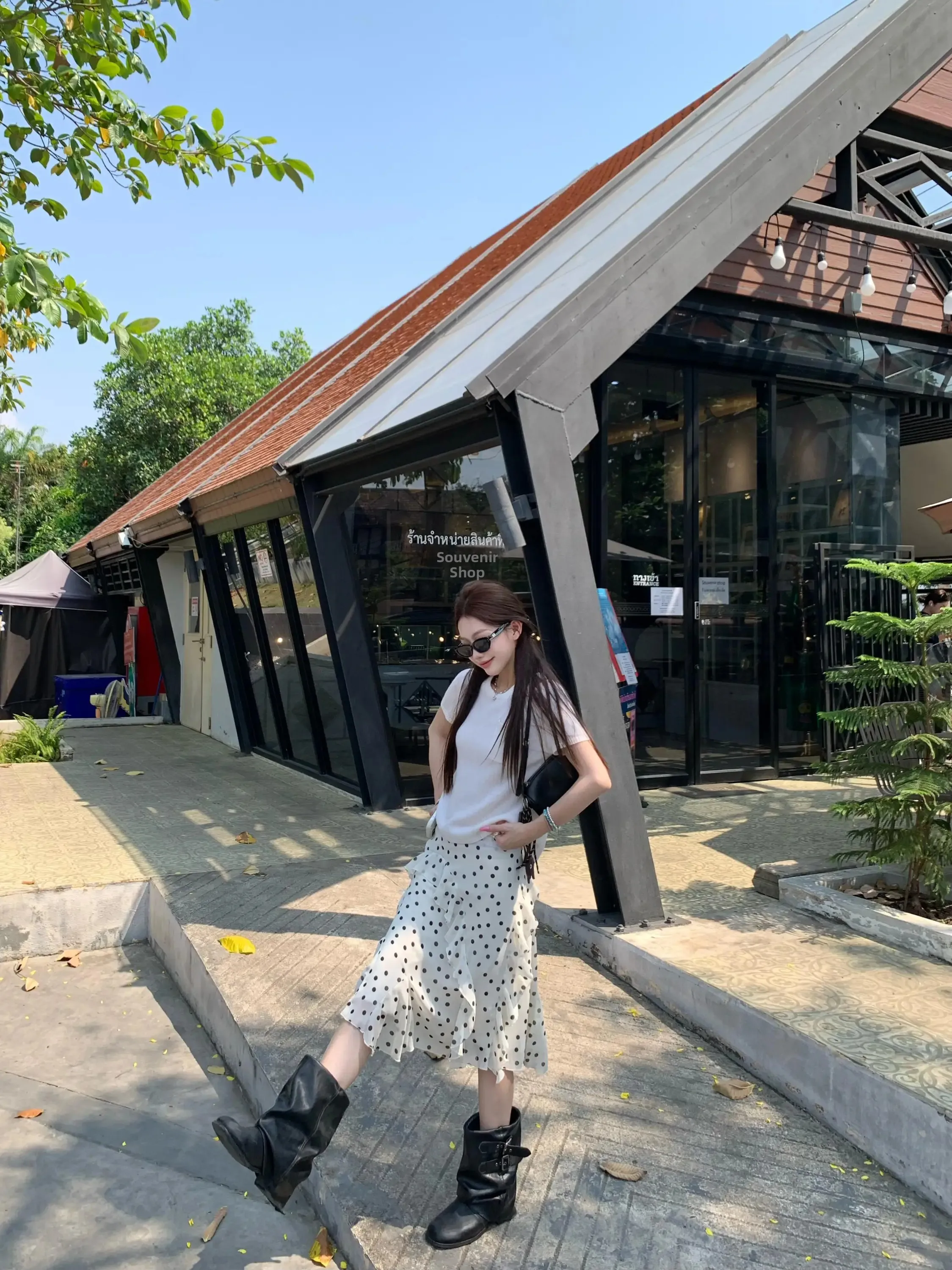 Casual American Retro Style Asymmetrical Blouse Long Skirt Women's Spring Summer New Leisure Polka Dot Half-length Skirt
Casual American Retro Style Asymmetrical Blouse Long Skirt Women's Spring Summer New Leisure Polka Dot Half-length Skirt