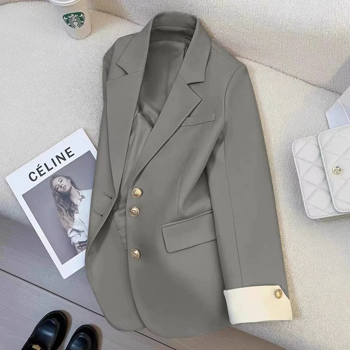 New 2025 Women's Korean Long Sleeve Blazer Office Casual Suit Jacket Spring Autumn Commuter Work Wear Slim Chic Fashion Outwear
New 2025 Women's Korean Long Sleeve Blazer Office Casual Suit Jacket Spring Autumn Commuter Work Wear Slim Chic Fashion Outwear