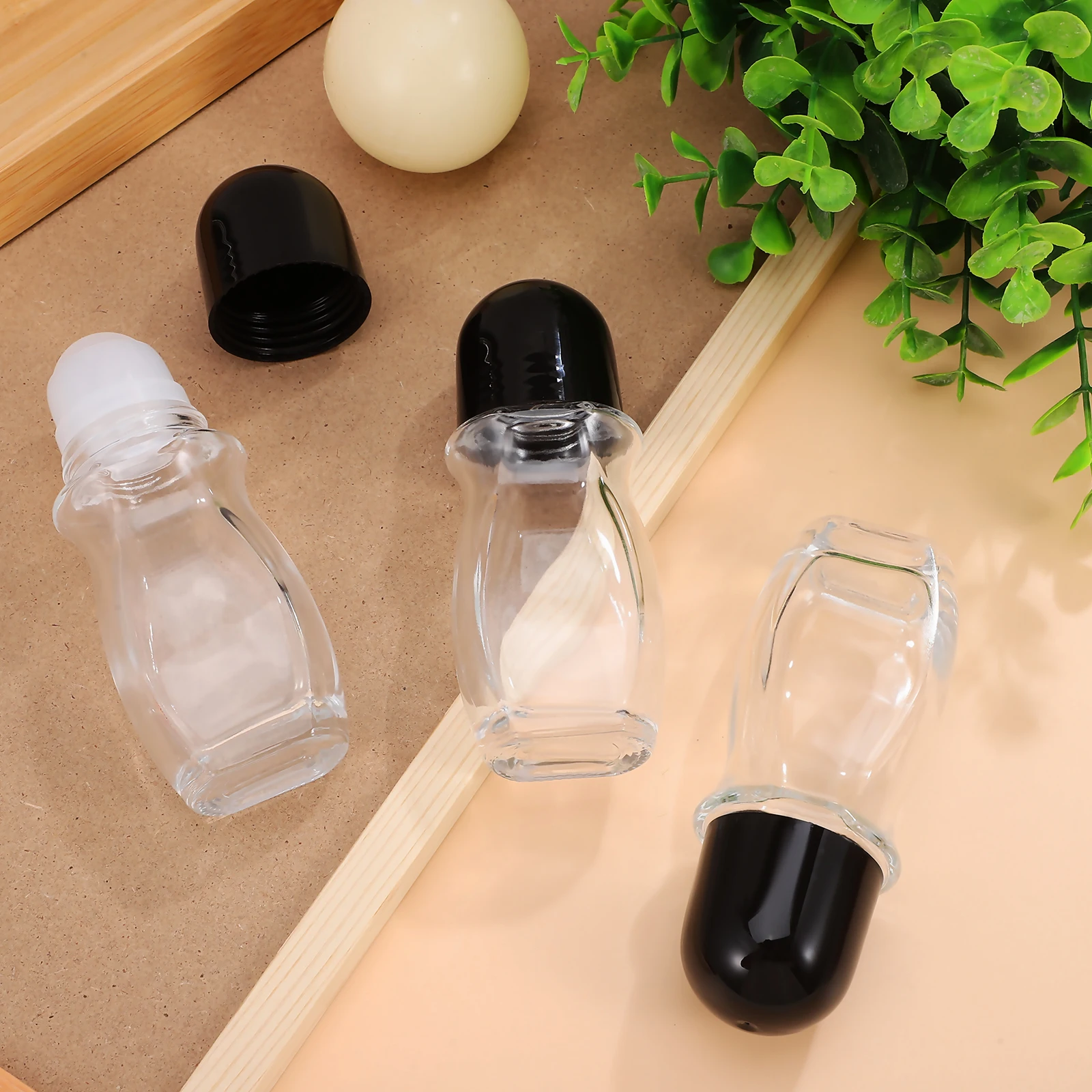 4 Pcs Roller Bottle Transparent Refillable Oil Containers Portable Travel Essential Aromatherapy Accessories
4 Pcs Roller Bottle Transparent Refillable Oil Containers Portable Travel Essential Aromatherapy Accessories