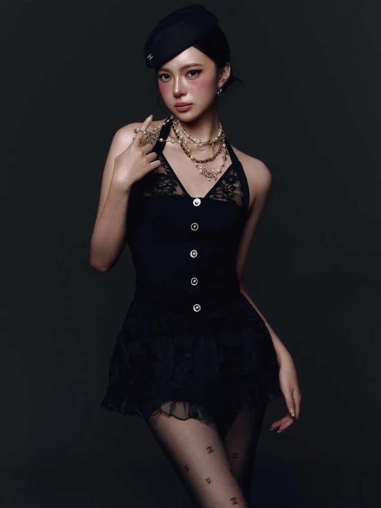 2026 Studio New Korean Cool Fashion Personality Hot Girl High-End Feelings Individual Photography Clothing Personal Style
2026 Studio New Korean Cool Fashion Personality Hot Girl High-End Feelings Individual Photography Clothing Personal Style