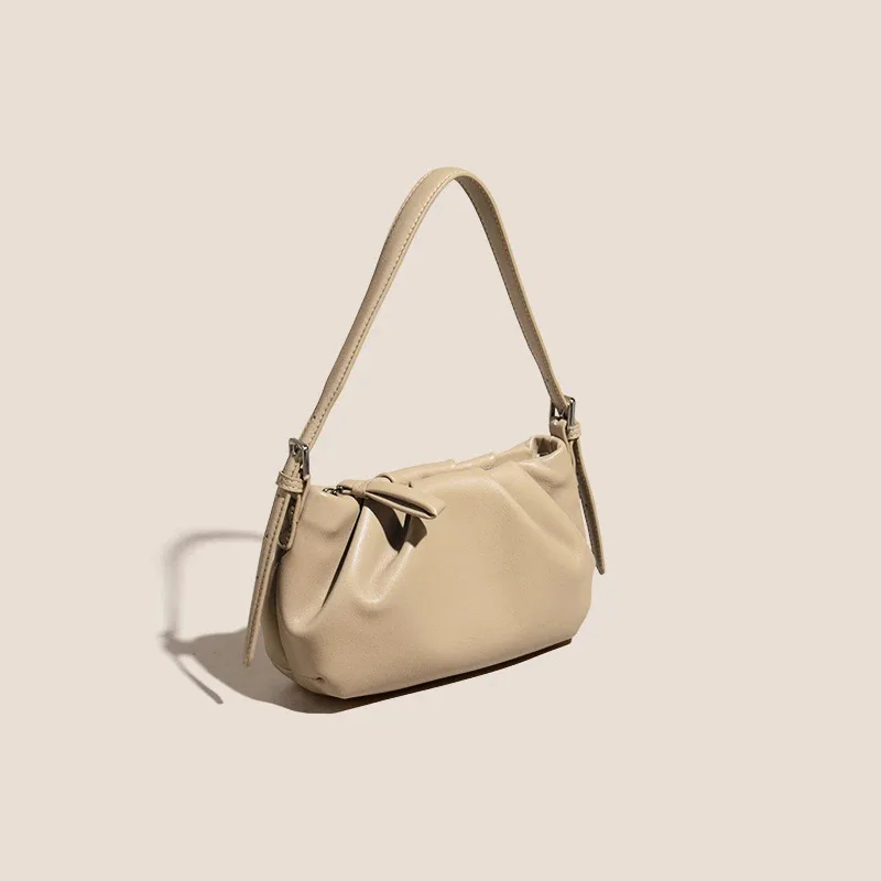 Женская мягкая кожа, 2026, стильная однотонная сумка-облако из воловьей кожи, ручная на одно плечо, наклонная плиссированная сумка для пельменей
Женская мягкая кожа, 2026, стильная однотонная сумка-облако из воловьей кожи, ручная на одно плечо, наклонная плиссированная сумка для пельменей