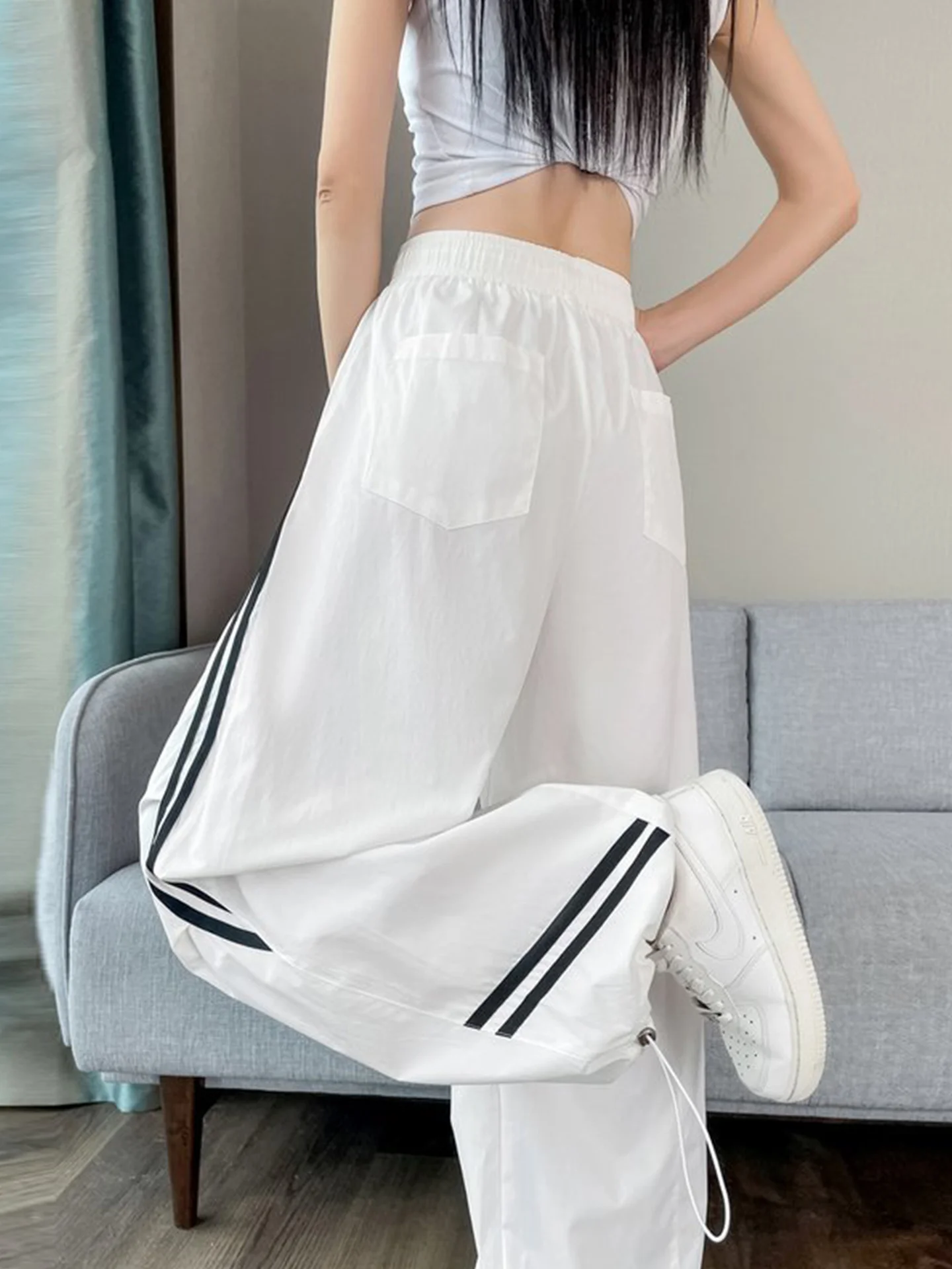 American Style Ice Silk Quick Dry Two-Way Wear Trousers Women's Summer New Thin High Waist Wide Leg Casual Sports Pants
American Style Ice Silk Quick Dry Two-Way Wear Trousers Women's Summer New Thin High Waist Wide Leg Casual Sports Pants