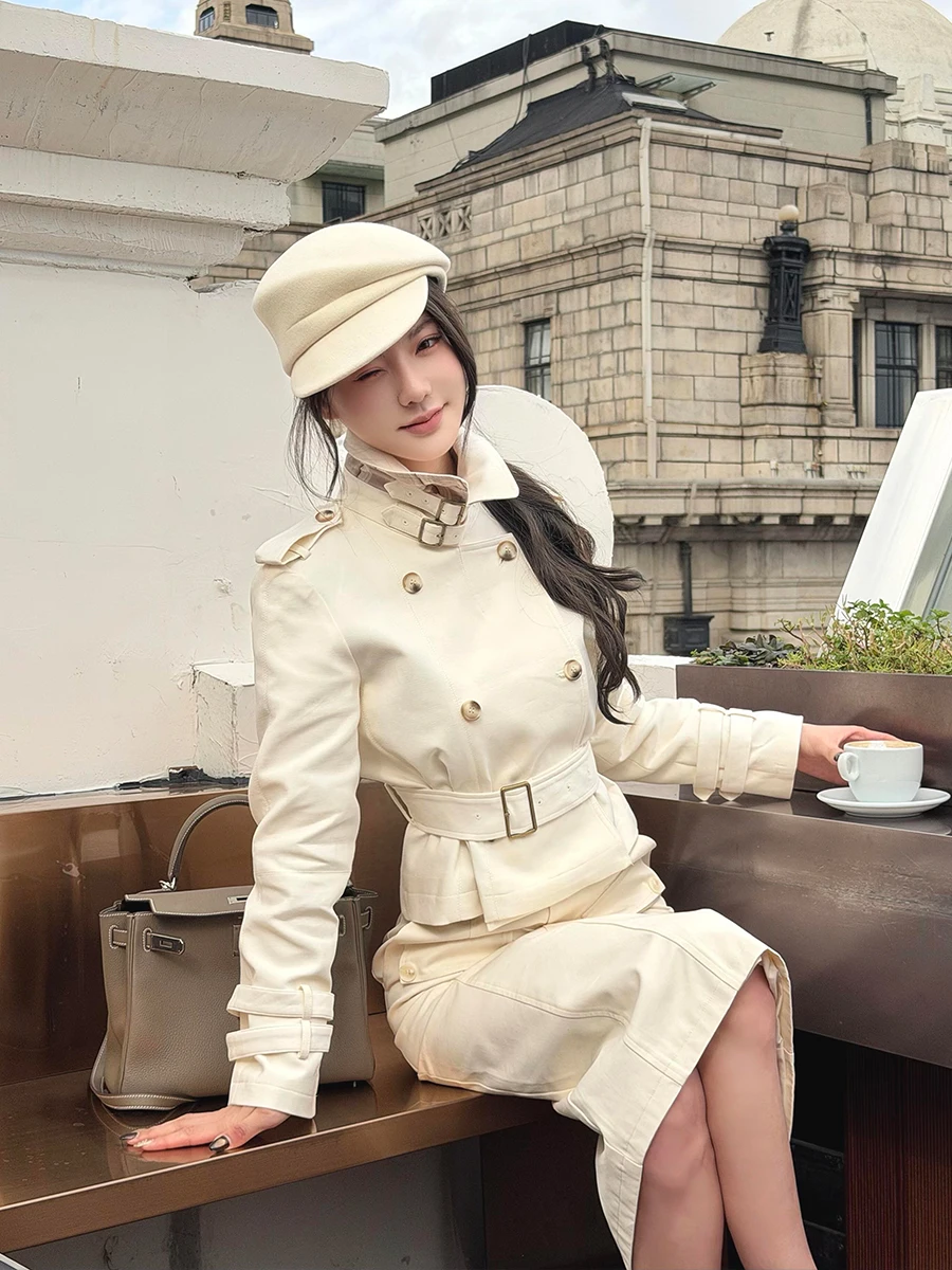 Korean Style Short Coat Jacket Women's Fashion Waist-Cinching Stand Collar Spring 2026 British Style Commute Windbreaker
Korean Style Short Coat Jacket Women's Fashion Waist-Cinching Stand Collar Spring 2026 British Style Commute Windbreaker