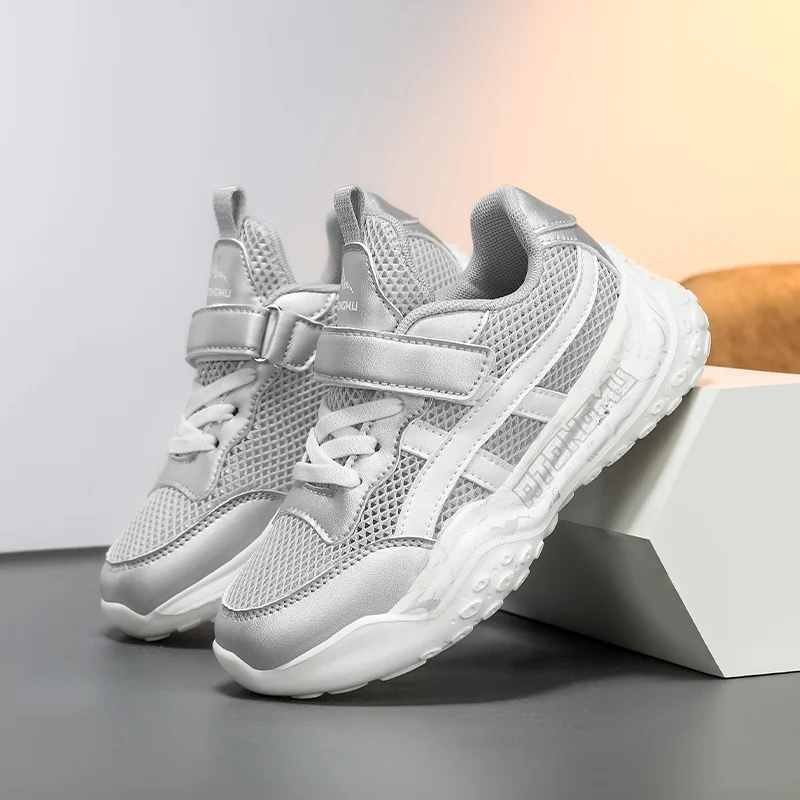Children's Sports Shoes Large Size Anti-Slip Casual Running Shoe Fashionable Soft Sole Breathable Mesh Walking Shoes for Kids
Children's Sports Shoes Large Size Anti-Slip Casual Running Shoe Fashionable Soft Sole Breathable Mesh Walking Shoes for Kids