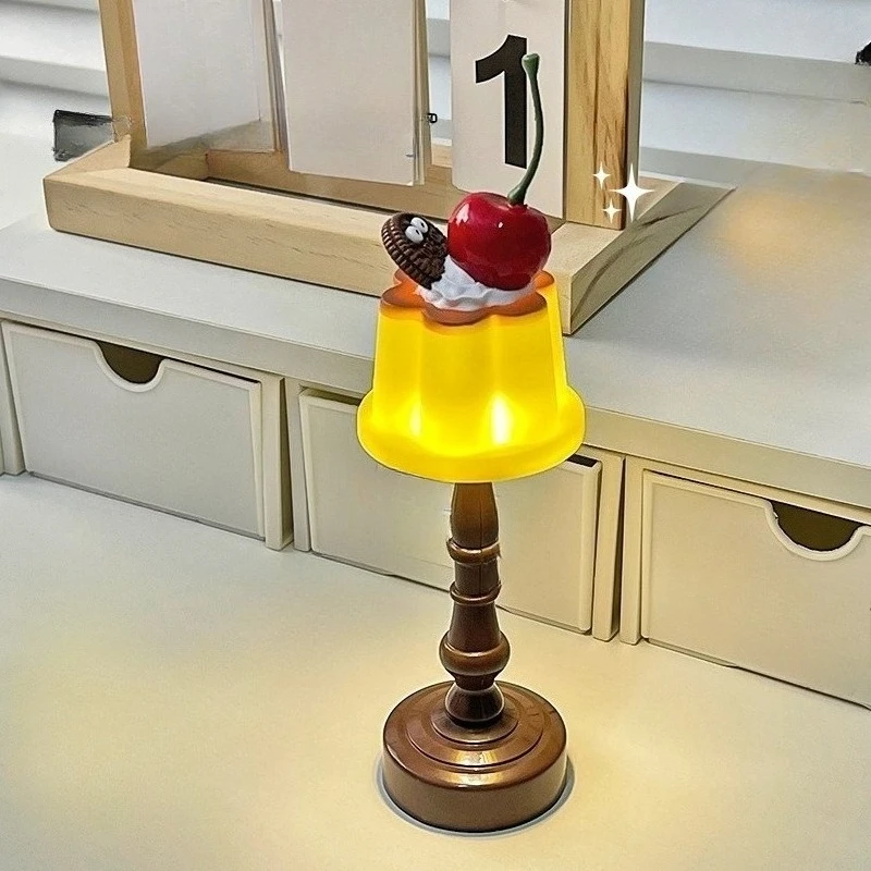 Pudding Atmosphere Light Creative Small Desk Lamp Bedroom Bedhead Night Light Decorative Table Ornament Girls Birthday Gift
Pudding Atmosphere Light Creative Small Desk Lamp Bedroom Bedhead Night Light Decorative Table Ornament Girls Birthday Gift