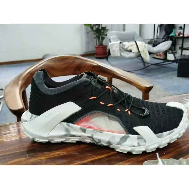 Luxury Brand Mountain Shoes Men Designer Summer Hiking Shoes For Mens Breathable Trekking Shoe Unisex Fretwork Sock Sneaker
Luxury Brand Mountain Shoes Men Designer Summer Hiking Shoes For Mens Breathable Trekking Shoe Unisex Fretwork Sock Sneaker