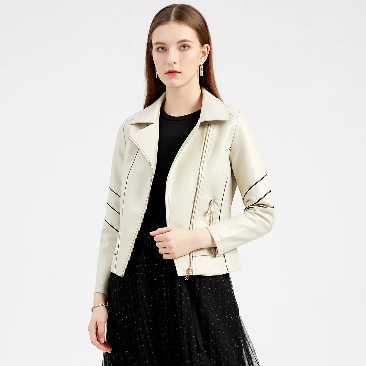 Sweet Striped Autumn Women's Leather Jacket Turn Down Collar Zipper Pockets Female's Coat Slim Fit Temperament Outwear For Lady
Sweet Striped Autumn Women's Leather Jacket Turn Down Collar Zipper Pockets Female's Coat Slim Fit Temperament Outwear For Lady