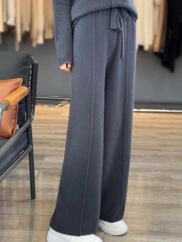Autumn Winter New Women's 100% Merino Wool Pant Drawstring Mid-Seam Casual Basic Thickened Knitted Mopping Soft Trousers
Autumn Winter New Women's 100% Merino Wool Pant Drawstring Mid-Seam Casual Basic Thickened Knitted Mopping Soft Trousers