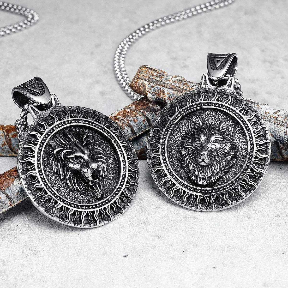 Majestic Lion Necklaces 316L Stainless Steel Wild Wolf Men Pendant Wild Chain Rock Punk Rap for Boyfriend Male Jewelry Best Gift
Majestic Lion Necklaces 316L Stainless Steel Wild Wolf Men Pendant Wild Chain Rock Punk Rap for Boyfriend Male Jewelry Best Gift