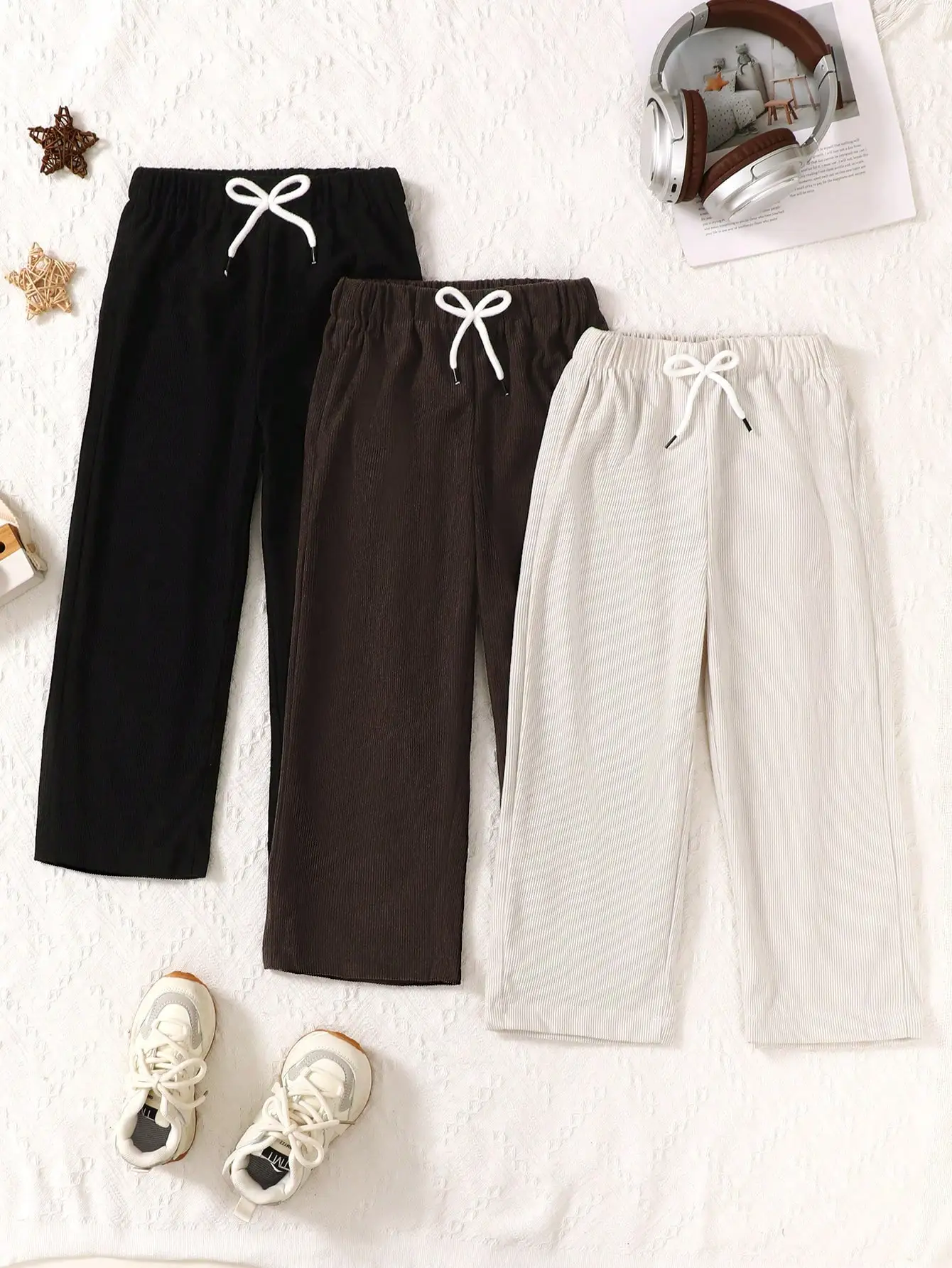 Детские повседневные вельветовые брюки (3 шт.) с эластичным поясом и завязками-бантиками, прямого кроя, для весны и осени
Детские повседневные вельветовые брюки (3 шт.) с эластичным поясом и завязками-бантиками, прямого кроя, для весны и осени