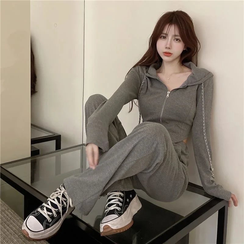 Women's Sports Suit2025Spring and Autumn New Long-Sleeved Cardigan Irregular Sweatshirt High Waist Casual Wide-Leg Pants Two-Pie
Women's Sports Suit2025Spring and Autumn New Long-Sleeved Cardigan Irregular Sweatshirt High Waist Casual Wide-Leg Pants Two-Pie