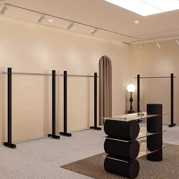 Clothing store display rack stainless steel middle island rack wrought iron black hanger clothing display props simple floor
Clothing store display rack stainless steel middle island rack wrought iron black hanger clothing display props simple floor