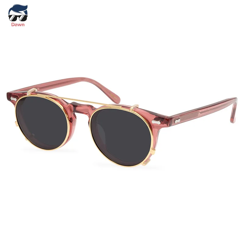 Retro Trend Men and Women Nearsighted Eyeglass Frames Flat Lenses Dual-use Sets Multifunctional Polarized Sunglasses
Retro Trend Men and Women Nearsighted Eyeglass Frames Flat Lenses Dual-use Sets Multifunctional Polarized Sunglasses