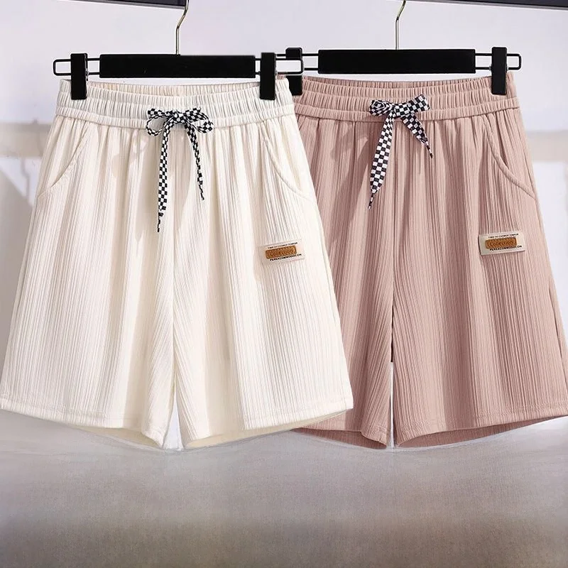 Широкие брюки с высокой талией из ледяного шелка, свободного кроя, 5-дюймовые шорты, тонкие, летние, повседневные, женская одежда, для работы, из полиэстеровой смеси
Широкие брюки с высокой талией из ледяного шелка, свободного кроя, 5-дюймовые шорты, тонкие, летние, повседневные, женская одежда, для работы, из полиэстеровой смеси