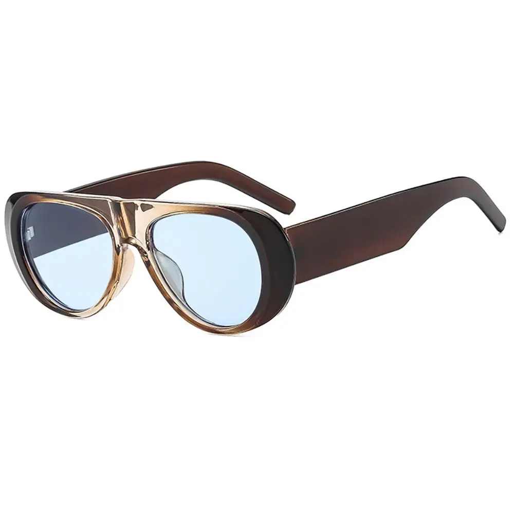 Trend Lightweight Large Frame Sunglasses Fashion Vintage Wide Legs Sun Glasses Punk Leopard Print UV400 Eyewear Travel
Trend Lightweight Large Frame Sunglasses Fashion Vintage Wide Legs Sun Glasses Punk Leopard Print UV400 Eyewear Travel