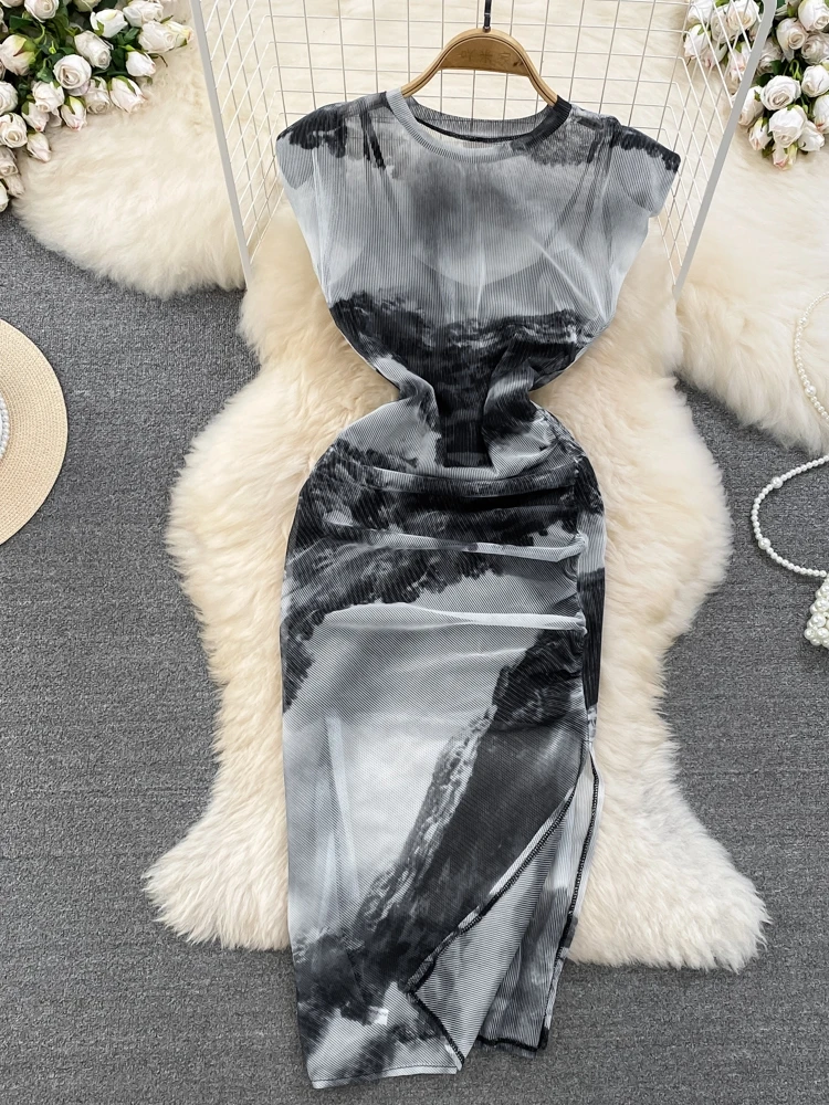Retro Chic Fashion Split Ink Painting Printing Mesh Slim Fit Bodycon Long Dress Y2k Party Club
Retro Chic Fashion Split Ink Painting Printing Mesh Slim Fit Bodycon Long Dress Y2k Party Club