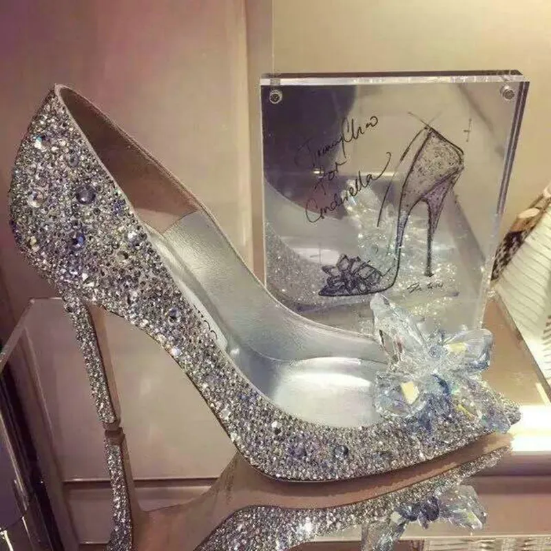 Fashion Women's Shoes Luxury Pointed Toe Crystal Shoes High Heels Wedding Shoes for Women Dress Bride Wedding Pumps Banquet Shoe
Fashion Women's Shoes Luxury Pointed Toe Crystal Shoes High Heels Wedding Shoes for Women Dress Bride Wedding Pumps Banquet Shoe