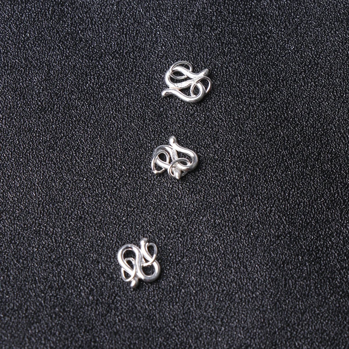 3 Pcs Hook Clasps Sterling Silver DIY Jewelry Making Accessories Jewelry Making Buckle for Necklace Bracelet Connector
3 Pcs Hook Clasps Sterling Silver DIY Jewelry Making Accessories Jewelry Making Buckle for Necklace Bracelet Connector