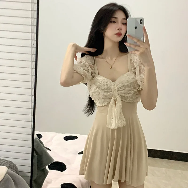 Hot Spring Seaside Holiday 2023 New Split Swimsuit Women's Solid Color Korean Skirt Style Slimming Women's Swimwear Dropship
Hot Spring Seaside Holiday 2023 New Split Swimsuit Women's Solid Color Korean Skirt Style Slimming Women's Swimwear Dropship