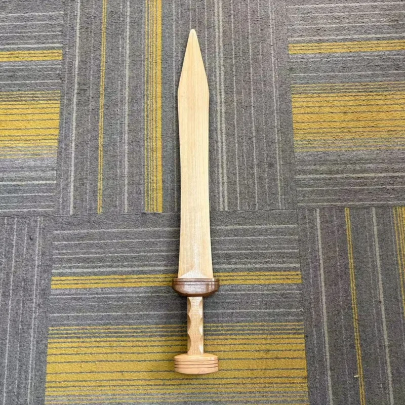 70cm Film and Television Props Cosplay Gladiator Arena Roman Practice wooden wood Sword Spartacus Warrior Sword Collection Gift
70cm Film and Television Props Cosplay Gladiator Arena Roman Practice wooden wood Sword Spartacus Warrior Sword Collection Gift