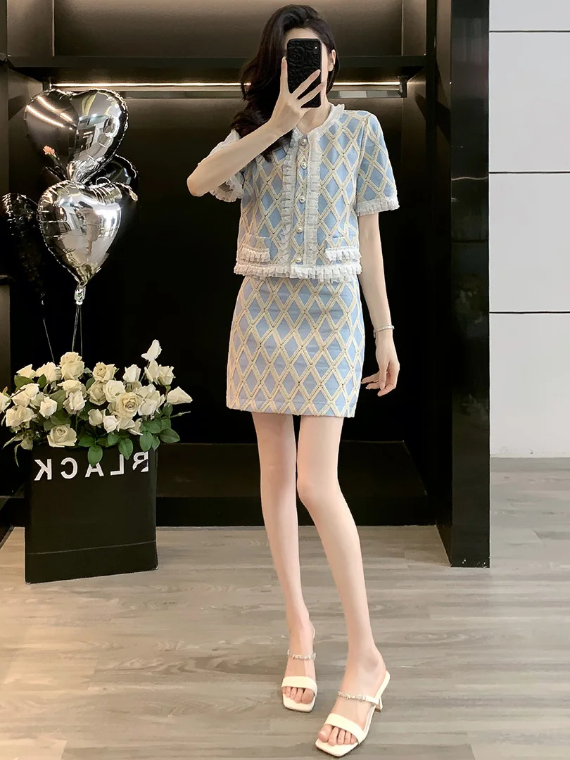 Elegant Fashionable Women's Summer 2026 New Style Short Sleeve Top And Short Skirt Two-Piece Set Cotton round Neck Button up
Elegant Fashionable Women's Summer 2026 New Style Short Sleeve Top And Short Skirt Two-Piece Set Cotton round Neck Button up
