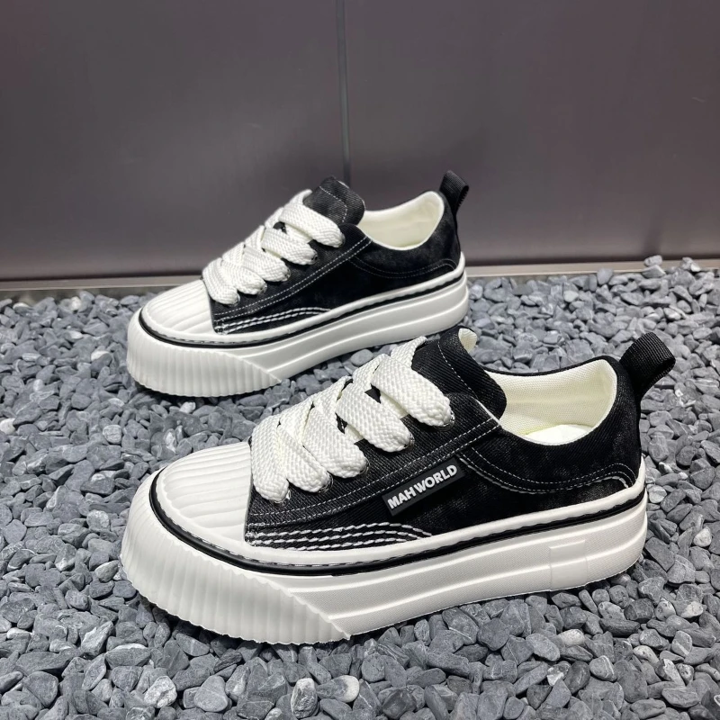 Men's Black White Canvas Skate Shoes Thick Sole Casual Platform Sneakers Streetwear Comfortable Non-slip Walking Trainers
Men's Black White Canvas Skate Shoes Thick Sole Casual Platform Sneakers Streetwear Comfortable Non-slip Walking Trainers