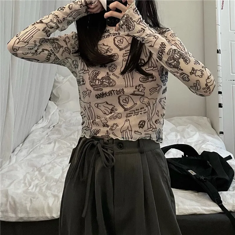 Sun Protection Ice Silk Long Sleeve T-Shirt Women's Short Printed Thin Base Shirt Inner Wear Summer Fashion HyunA Style
Sun Protection Ice Silk Long Sleeve T-Shirt Women's Short Printed Thin Base Shirt Inner Wear Summer Fashion HyunA Style
