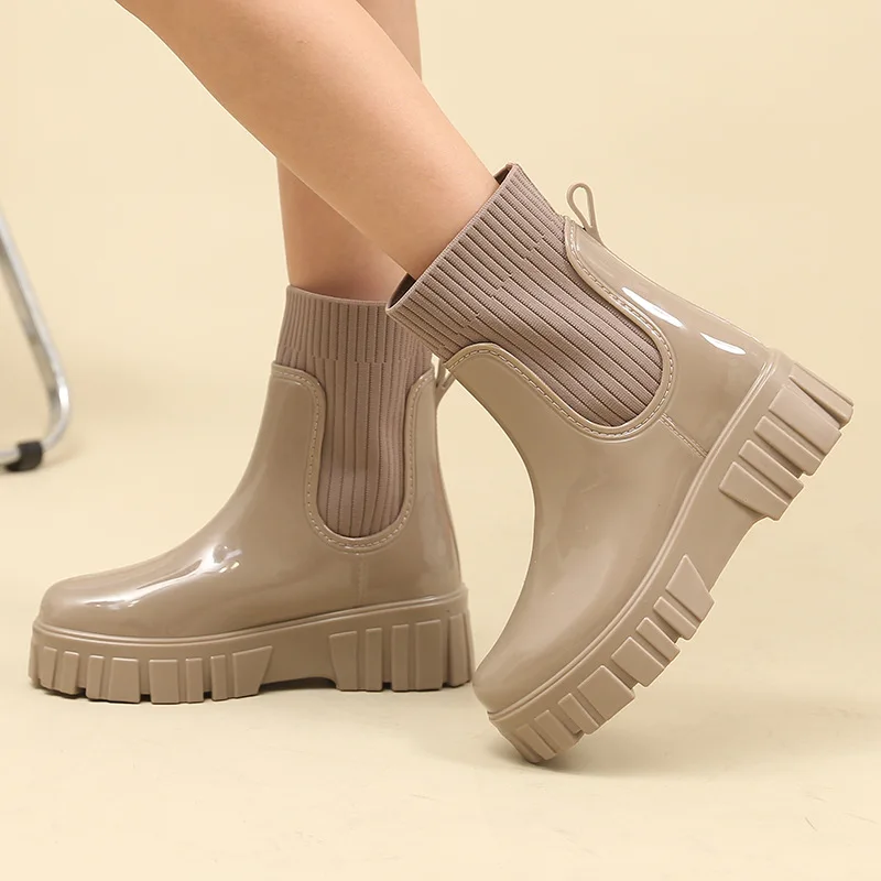 Women's Mid-Calf Rain Boots Elastic Band Anti-Slip Wear-Resistant Waterproof Heightening Outdoor Spring Autumn Season PVC Mat...
Women's Mid-Calf Rain Boots Elastic Band Anti-Slip Wear-Resistant Waterproof Heightening Outdoor Spring Autumn Season PVC Mat...