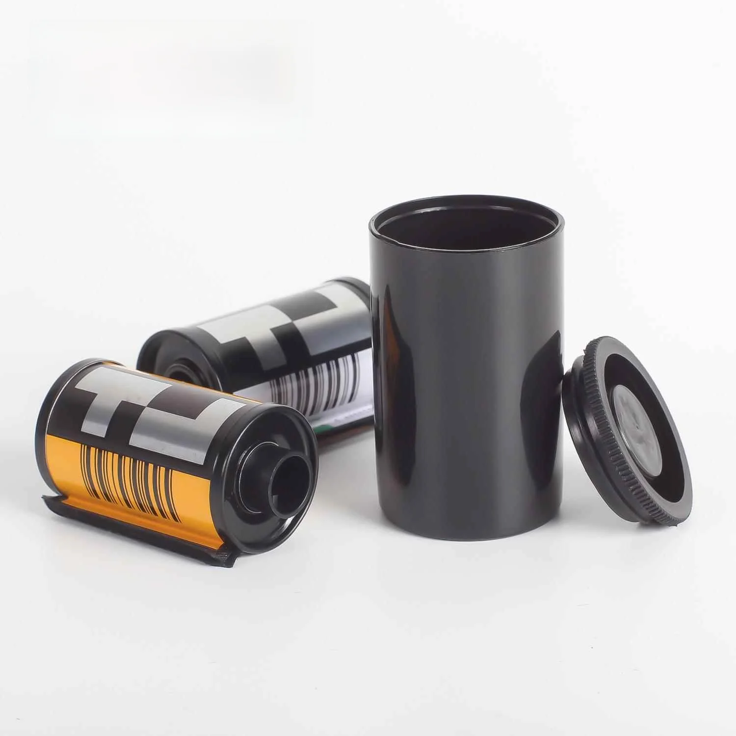 Sealed Plastic Storage Drum Empty Cylinder Fishing Bait Box Road Lure Box Storage Container Three Colors for 135 Film Roll
Sealed Plastic Storage Drum Empty Cylinder Fishing Bait Box Road Lure Box Storage Container Three Colors for 135 Film Roll