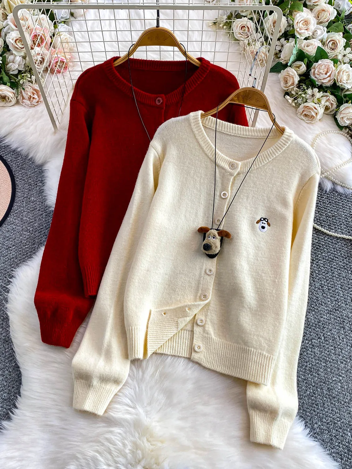 Sweeti Knitted round Ne Outerwear Women's Soft Cozy Faionable Embroidered Long Sve Loose Fit Casual Sle Autumn Winter
Sweeti Knitted round Ne Outerwear Women's Soft Cozy Faionable Embroidered Long Sve Loose Fit Casual Sle Autumn Winter