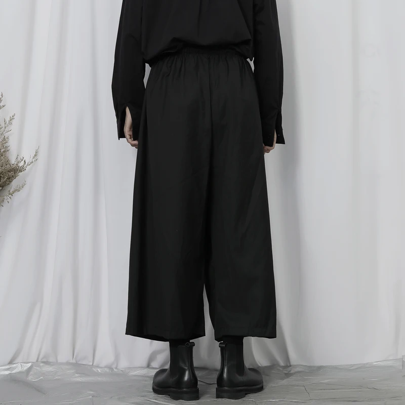 Men's Wide Leg Straight Leg Spring And Autumn New Dark Fashion Couple With The Same Casual Super Loose Large Size Pants
Men's Wide Leg Straight Leg Spring And Autumn New Dark Fashion Couple With The Same Casual Super Loose Large Size Pants