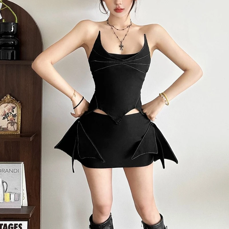 Gothic Punk Harajuku Bat Wing Irregular Cami Top Slim Fit 2 Piece Set Black Mini Skirt Women Girls Clubwear Cosplay Daily Wear
Gothic Punk Harajuku Bat Wing Irregular Cami Top Slim Fit 2 Piece Set Black Mini Skirt Women Girls Clubwear Cosplay Daily Wear