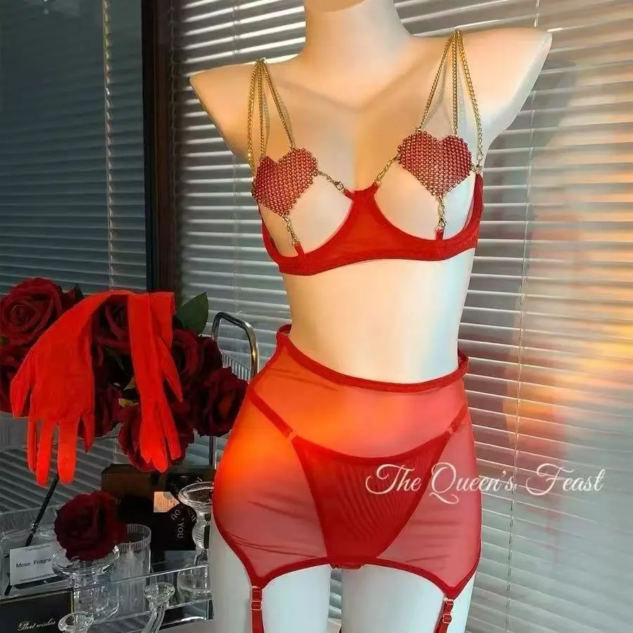 Sexy Lingerie Bra Set, Red and Black Lingerie, Alloy Shoulder Straps, Decorative Charm, European and American Lace Women
Sexy Lingerie Bra Set, Red and Black Lingerie, Alloy Shoulder Straps, Decorative Charm, European and American Lace Women