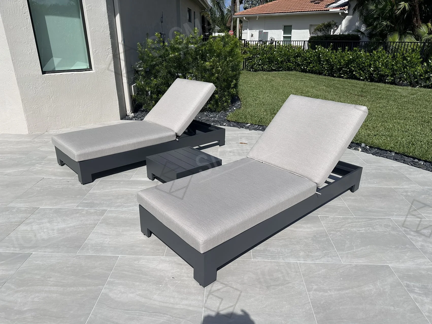 Metal Swimming Pool Chairs Beach Lounge Aluminum Sun Loungers Professional Manufacturer Waterproof 1 Piece Outdoor Furniture
Metal Swimming Pool Chairs Beach Lounge Aluminum Sun Loungers Professional Manufacturer Waterproof 1 Piece Outdoor Furniture